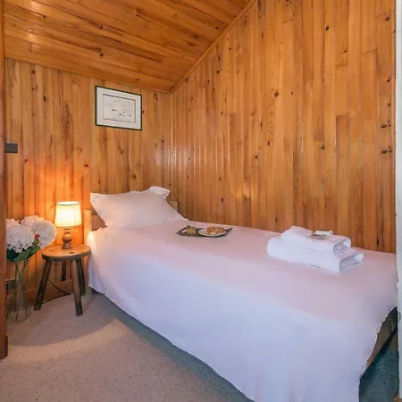 Montroc Chalet Sleeps 10 Chamonix