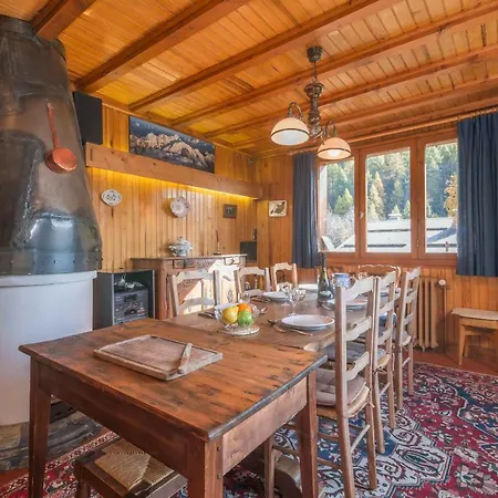 Domek alpejski Montroc Chalet Sleeps 10 Chamonix