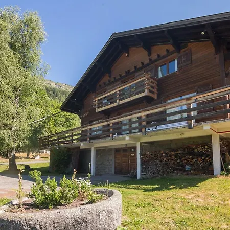 Montroc Chalet Sleeps 10 Domek alpejski Chamonix